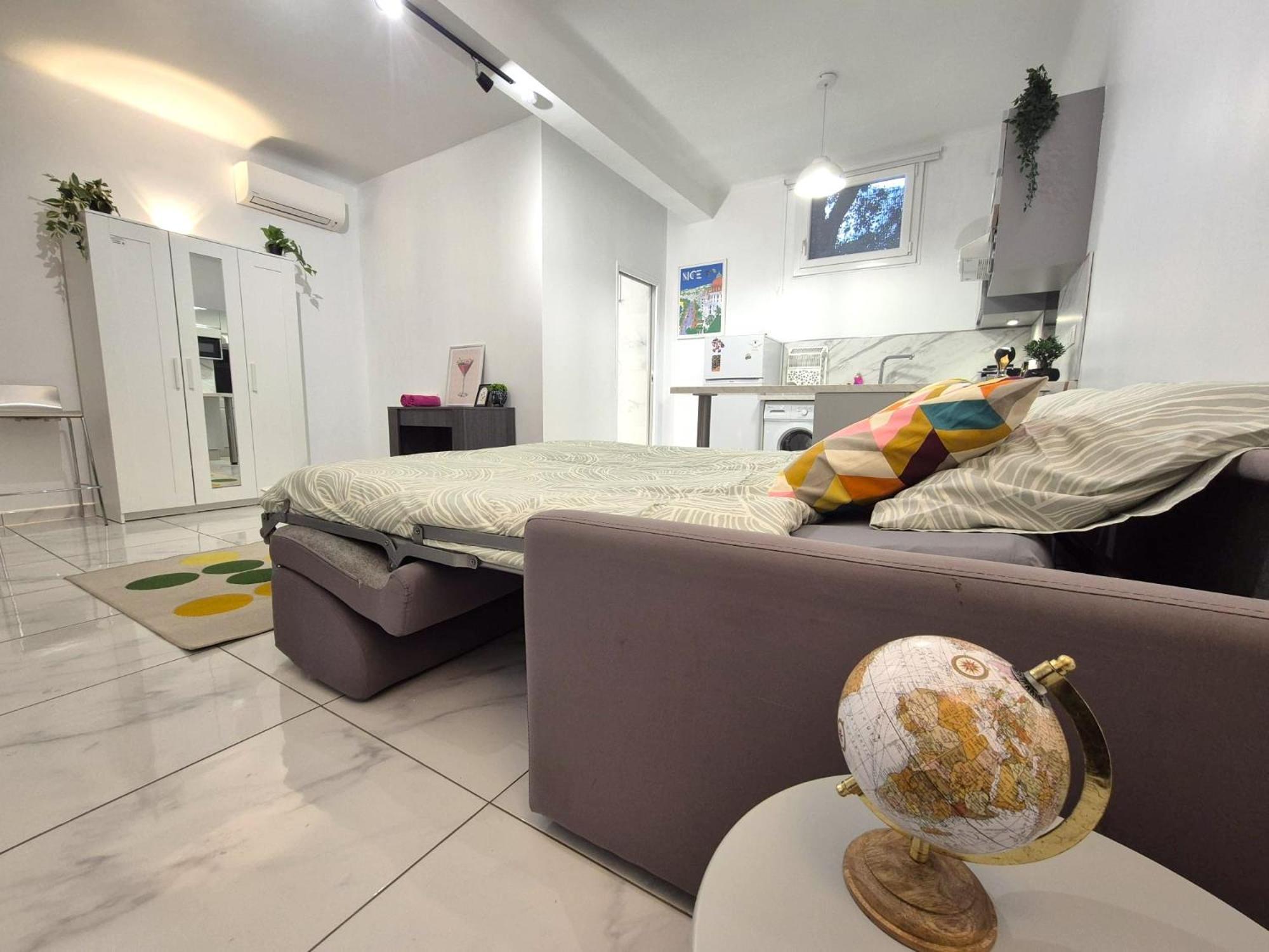 Studio Renove Au Centre Ville Nice Bagian luar foto